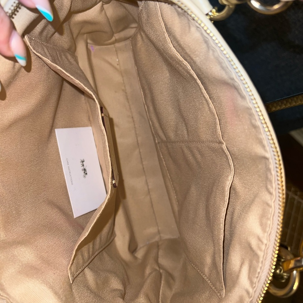 Coach Bag - Picture 5 of 6
